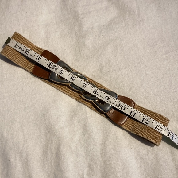 Vintage stretch belt with large gold chain link buckle - Picture 6 of 12